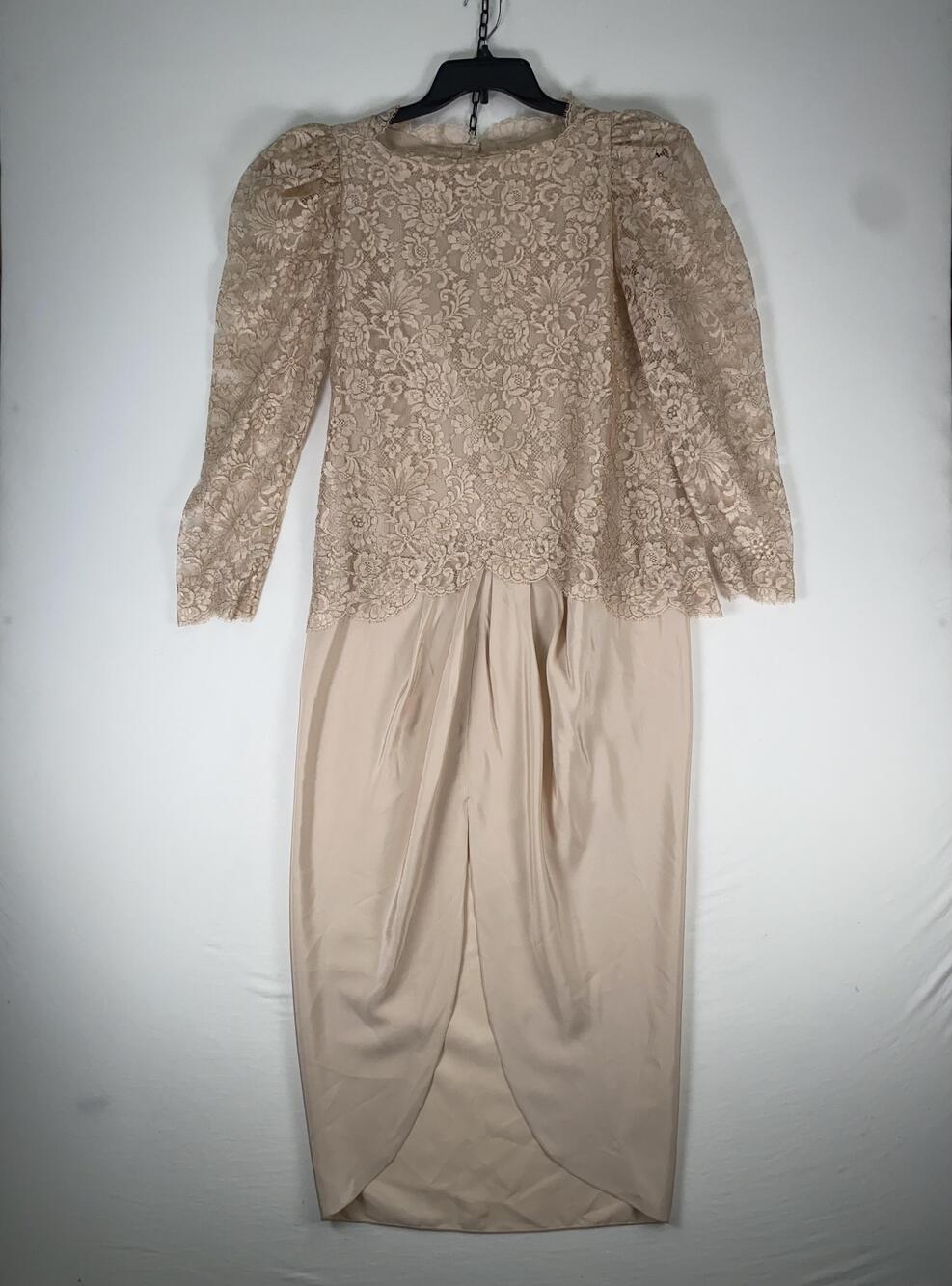Digna Yero Dress Womens 14 Beige Floral Lace Puff Sleeve Long Sheath Vintage